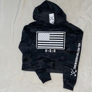 Arlington Hardware crop hoodie -BNWT